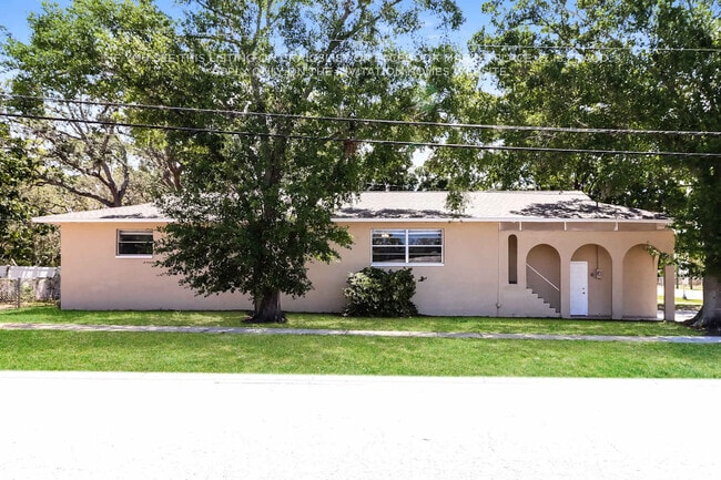 Building Photo - 1316 Gulf Rd Rental