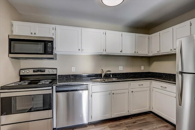 Photo - Tosa Village Apartments