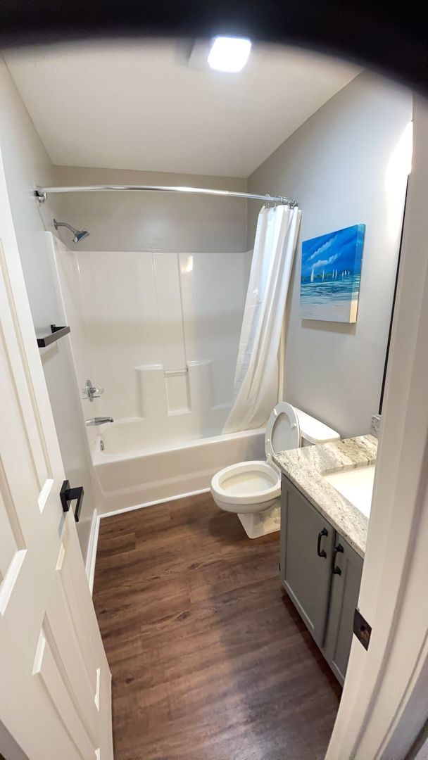 Photo - REDUCED!  2nd Floor 2 Bedroom Condo with New Paint and Carpet Unit 6-F