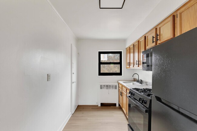 Tivoli Park Apartments