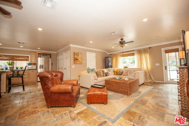 Photo - 24748 Long Valley Rd