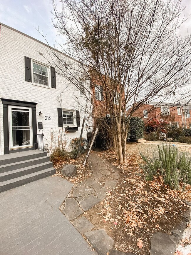 Photo - Charming 3 Bedroom, 2 Bath Home in Welcoming Warwick Village