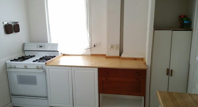 Photo - 1009 Garnett Pl Unidad 2