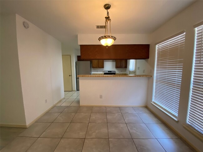 Photo - 7846 Green Lawn Dr Unit 7846