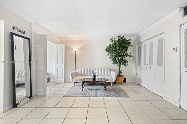 Photo - 16919 N Bay Rd Unit 821