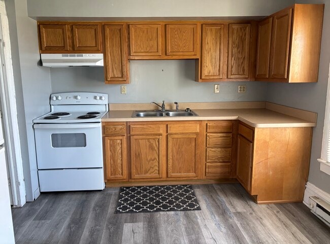 Photo - Wadsworth - Main St