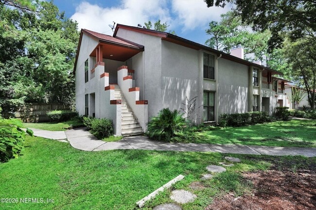 Photo - 1602 Wood Hill Pl