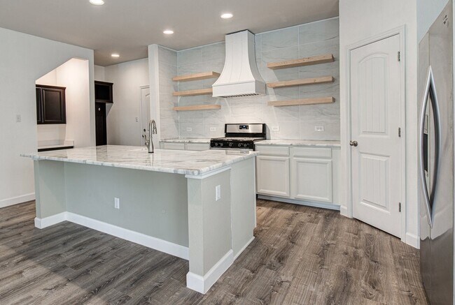 Photo - 159 Buckthorn Dr