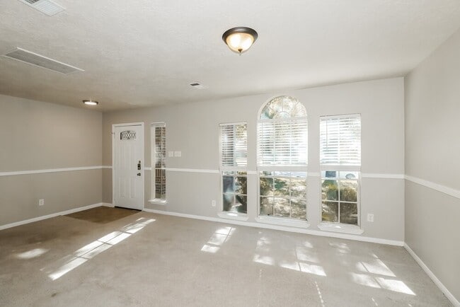 Photo - 17806 Oakland Mills Dr