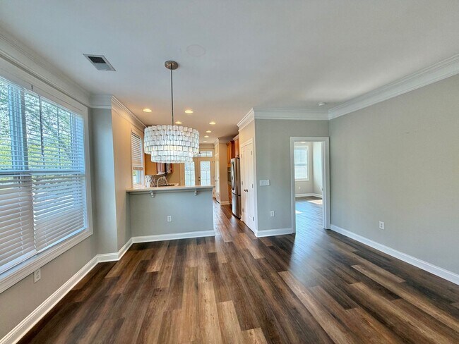 Photo - Comfort & Convenience: 3BR End-Unit Townhome in Pooler