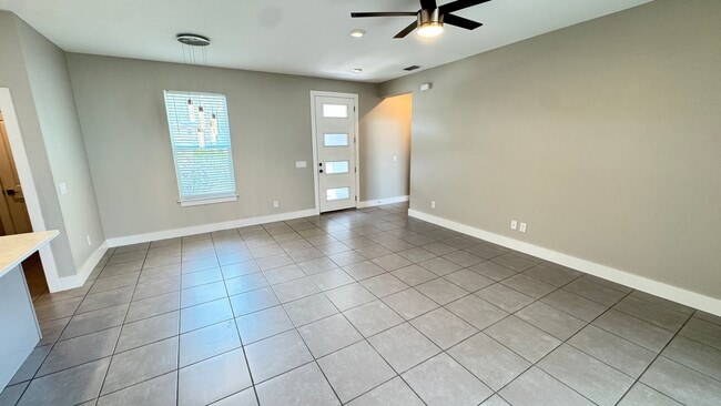 Photo - Beautiful 4 Br/2 Ba Home in Poinciana!!