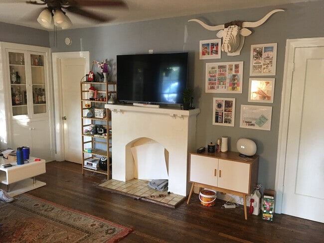 Photo - 2306 Longview St