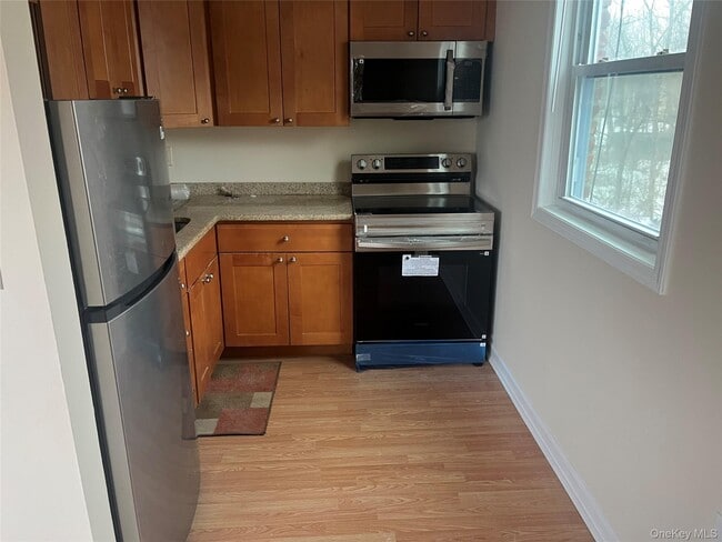 Photo - 27 N Rte 303 Unit 4