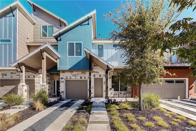 Photo - 912 Cannoneer Ln Townhome