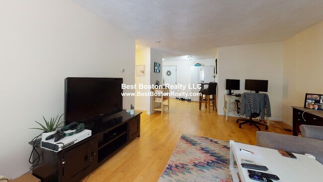 Photo - 84 Grant St Unit 13