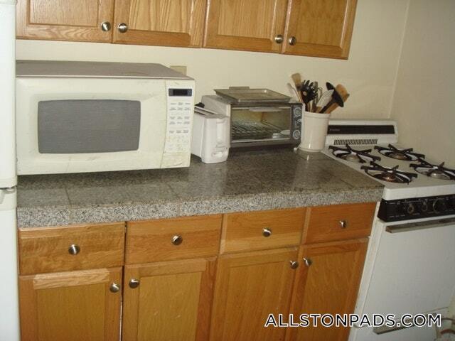 Photo - 1197 Commonwealth Ave Unidad 3