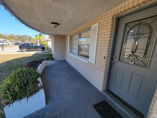 Photo - 5912 Della Dr