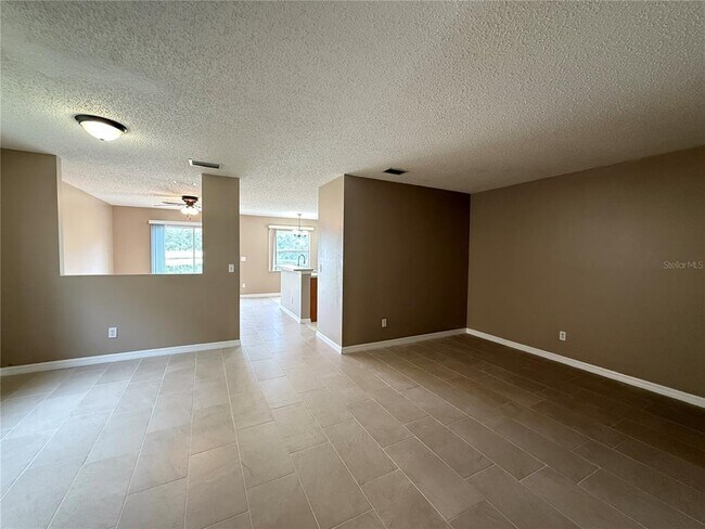 Photo - 4328 Winding River Way Casa Adosada