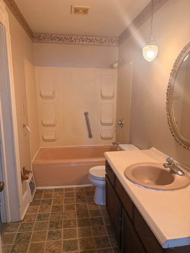 Photo - 1219 Parmele St Unit Lower