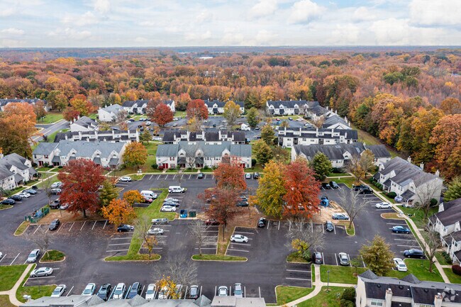 Royal Oaks and East Garden