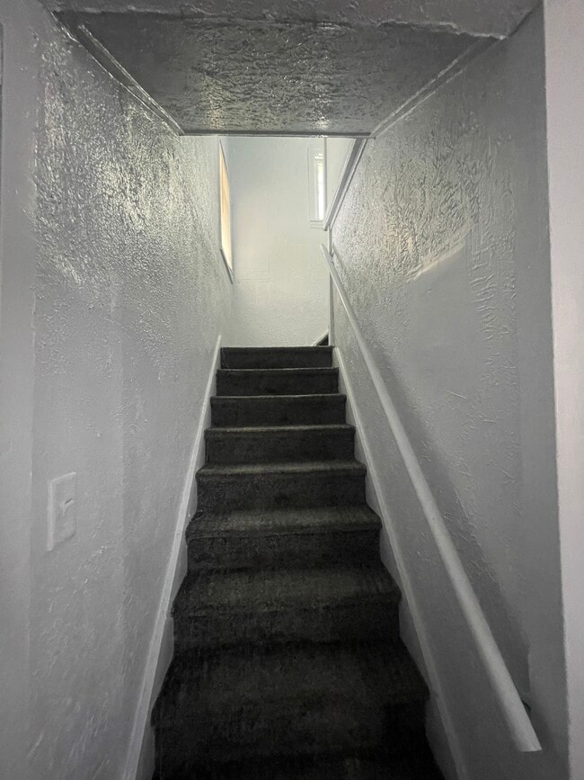 Photo - 1126 W Indiana Ave