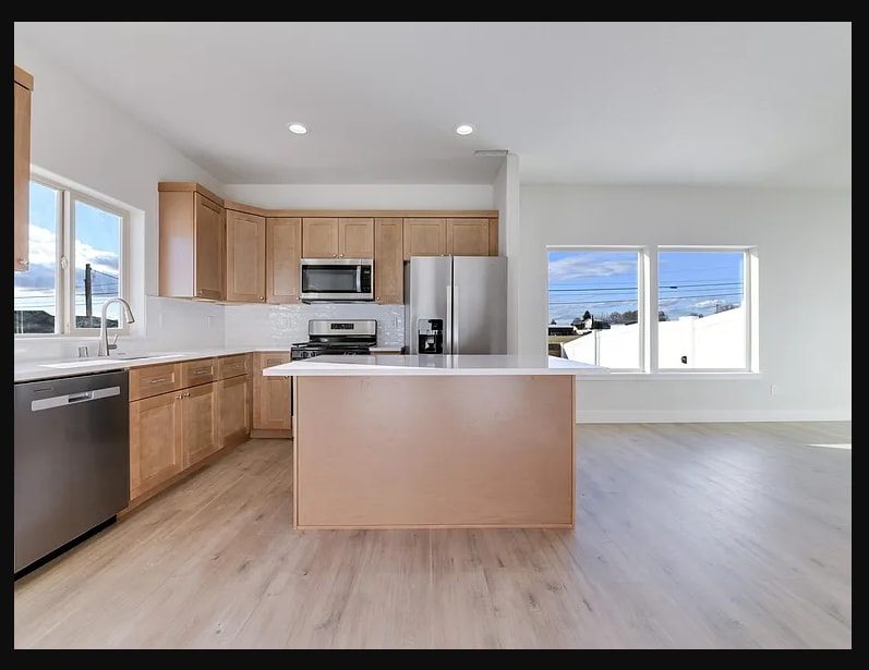 Photo - 2907 66th Pl