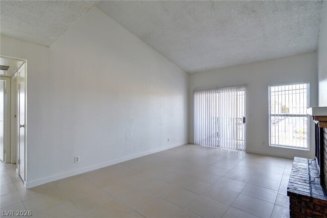 Photo - 2981 Country Manor Ln Unit 117