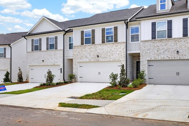 Photo - 5044 Highwood Dr