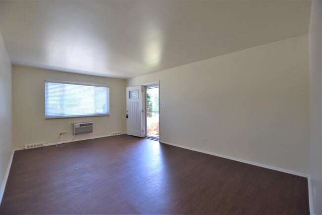 1885 S Clermont St Unit 1885