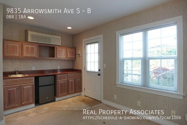 9835 Arrowsmith Ave S Unidad B