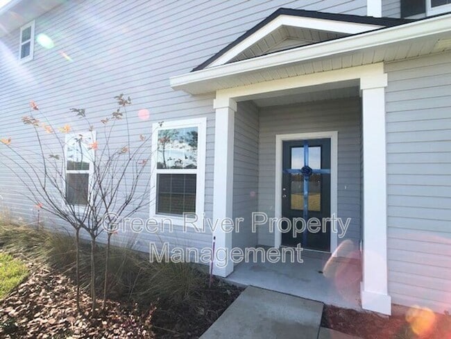 Photo - 13991 Molina Dr