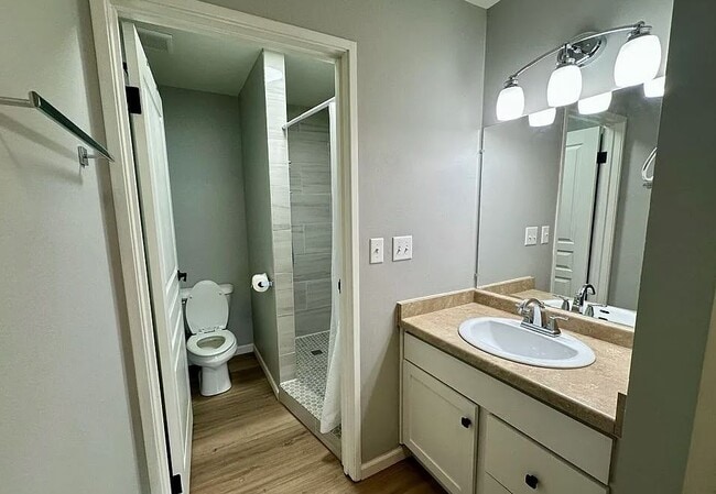 Building Photo - 12765 W Hampton Ave Unit #115 Rental