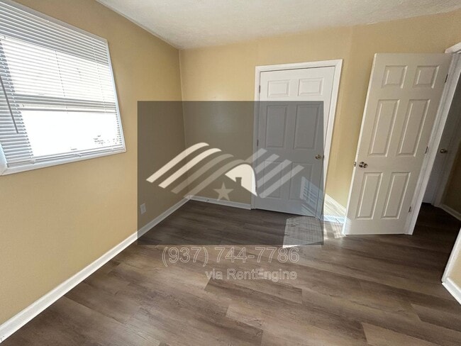 Photo - 4381 Marlowe St