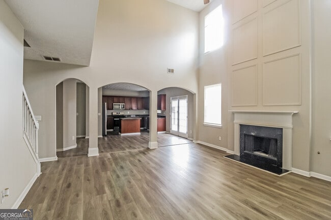 Photo - 75 Valley Brook Dr