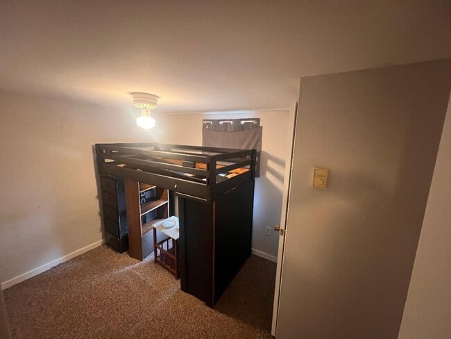 24 Spring St Unit UnitA