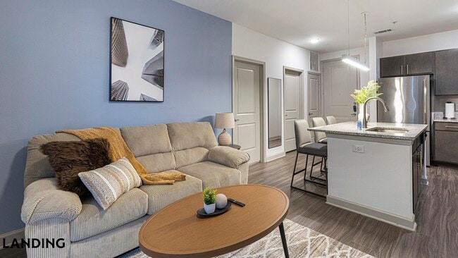 Building Photo - 2800 NE Green Oaks Blvd