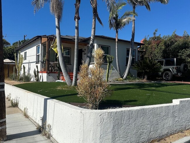 Building Photo - 5606 Meade Ave
