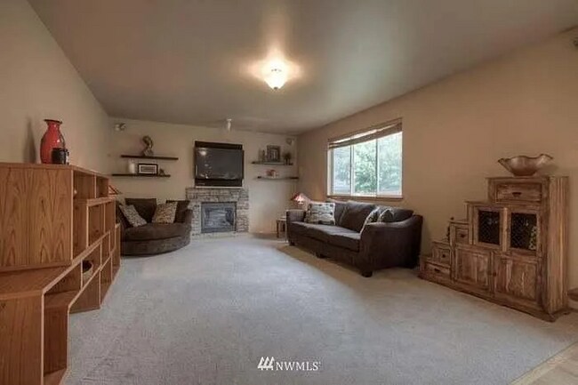 Photo - 2508 Blaine Ave NE