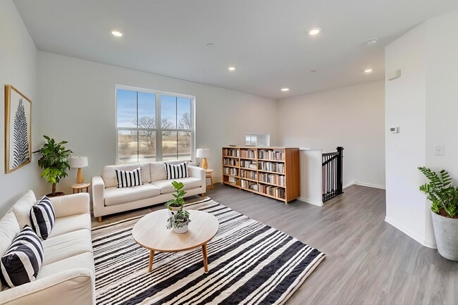 Living Room - 12306 Tinsley St