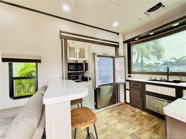 Photo - 10725 S Ocean Dr