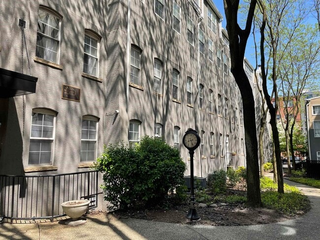 Photo - 1034 Clinton St Unit #201