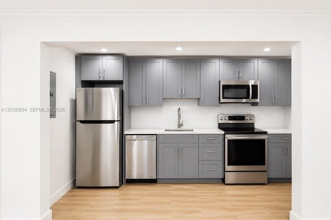 Photo - 5839 SW 74th Terrace Unidad 103