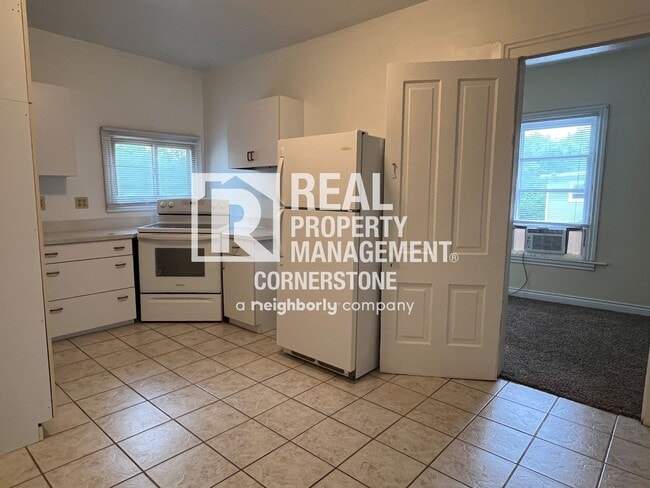Photo - Charming 1BR Apartment in Historic Vine Neighborhood – Close to Downtown & Bronson Unit 4