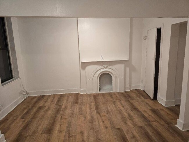 Building Photo - 393-395 5th Ave Rental