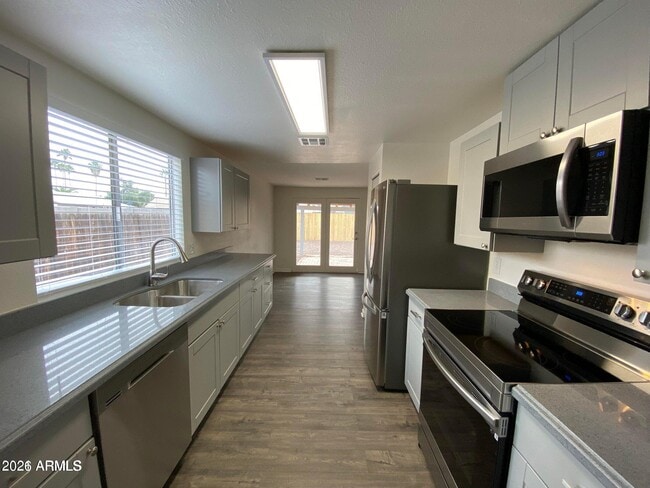 Photo - 2408 N Longmore St