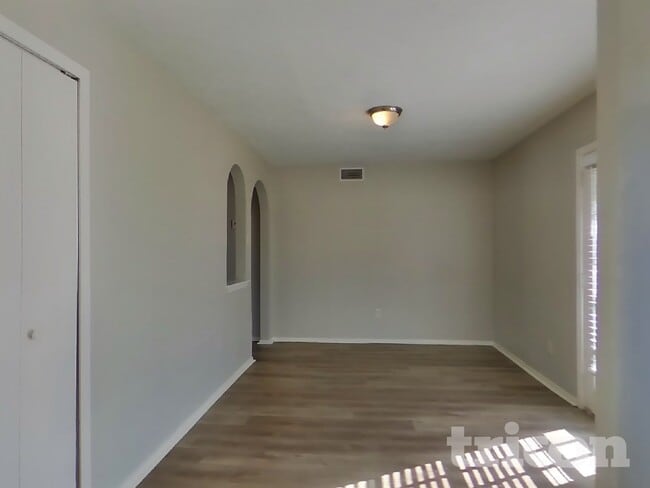 Photo - 5612 Cherilee Ln