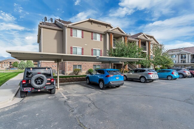 Building Photo - 8182 N Cedar Springs Rd Rental