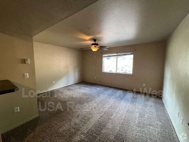 Building Photo - 1185 W University Ave Unit 143 Rental