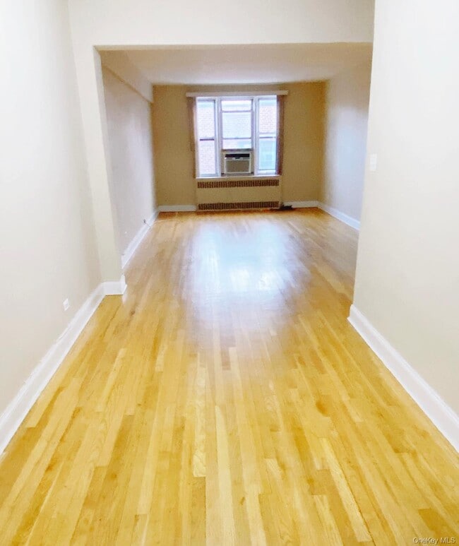 Building Photo - 104-20 68th Dr