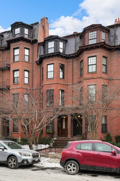 Building Photo - 381 Beacon St Rental